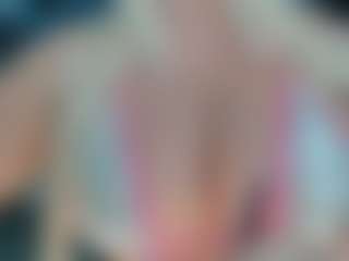 adrianna777's Live Sex Cam Show