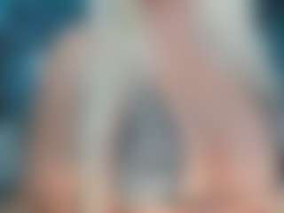 adrianna777's Live Sex Cam Show
