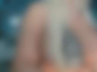 adrianna777's Live Sex Cam Show