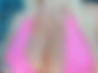 adrianna777's Live Sex Cam Show