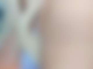 adrianna777's Live Sex Cam Show