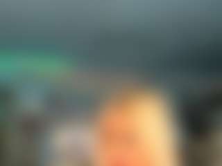adrianna777's Live Sex Cam Show