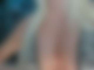 adrianna777's Live Sex Cam Show