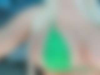 adrianna777's Live Sex Cam Show