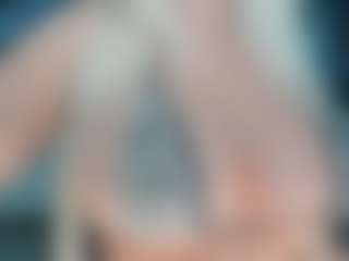 adrianna777's Live Sex Cam Show