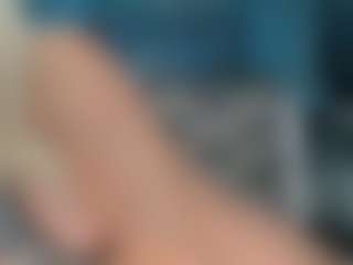 adrianna777's Live Sex Cam Show