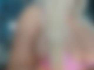 adrianna777's Live Sex Cam Show