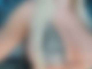 adrianna777's Live Sex Cam Show