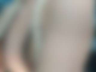 adrianna777's Live Sex Cam Show