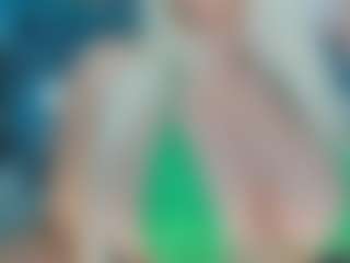 adrianna777's Live Sex Cam Show