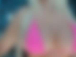 adrianna777's Live Sex Cam Show