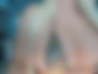 adrianna777's Live Sex Cam Show