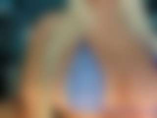 adrianna777's Live Sex Cam Show