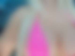 adrianna777's Live Sex Cam Show
