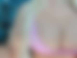 adrianna777's Live Sex Cam Show