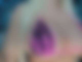 adrianna777's Live Sex Cam Show