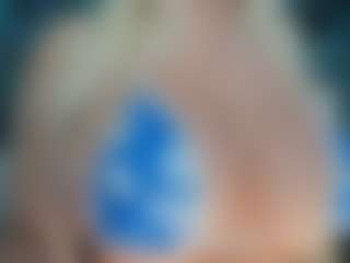 adrianna777's Live Sex Cam Show