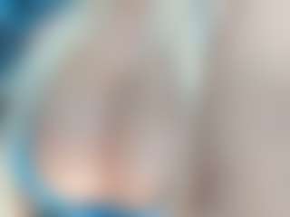 adrianna777's Live Sex Cam Show