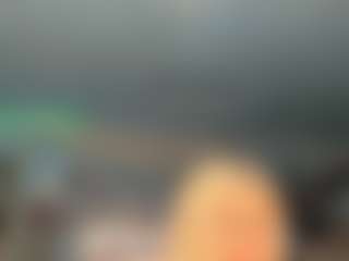 adrianna777's Live Sex Cam Show