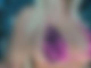 adrianna777's Live Sex Cam Show