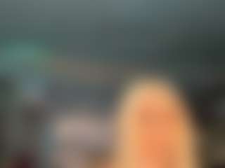 adrianna777's Live Sex Cam Show