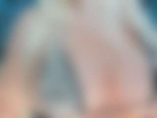 adrianna777's Live Sex Cam Show