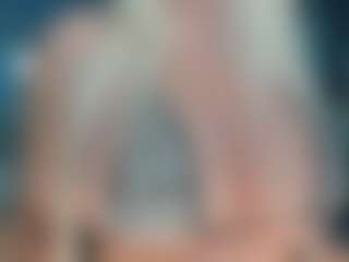 adrianna777's Live Sex Cam Show