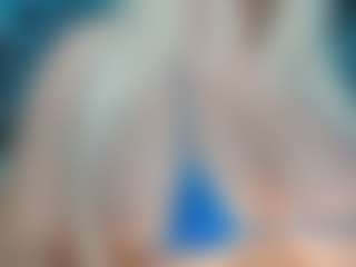 adrianna777's Live Sex Cam Show
