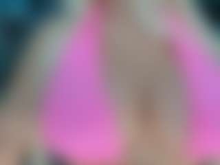 adrianna777's Live Sex Cam Show