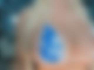 adrianna777's Live Sex Cam Show