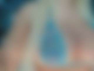 adrianna777's Live Sex Cam Show