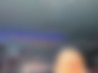 adrianna777's Live Sex Cam Show