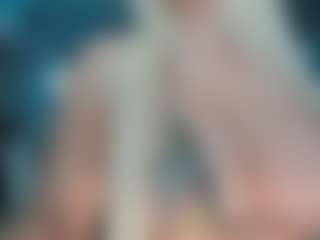 adrianna777's Live Sex Cam Show