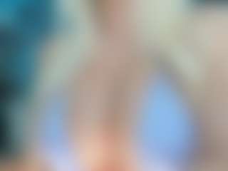 adrianna777's Live Sex Cam Show
