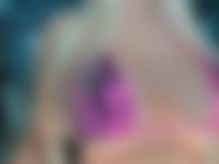 adrianna777's Live Sex Cam Show
