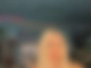 adrianna777's Live Sex Cam Show