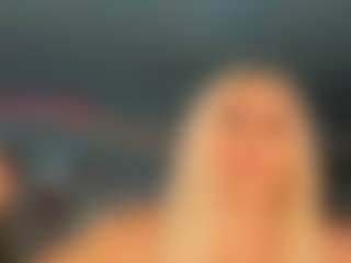 adrianna777's Live Sex Cam Show
