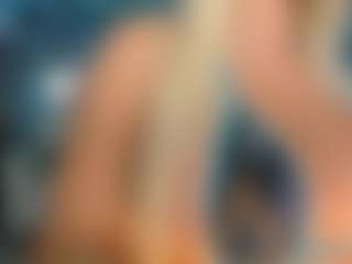 adrianna777's Live Sex Cam Show