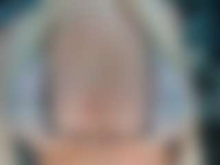 adrianna777's Live Sex Cam Show