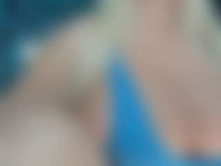 adrianna777's Live Sex Cam Show