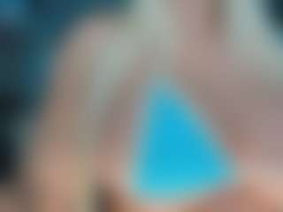 adrianna777's Live Sex Cam Show