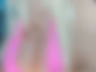 adrianna777's Live Sex Cam Show