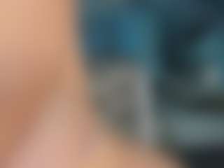 adrianna777's Live Sex Cam Show