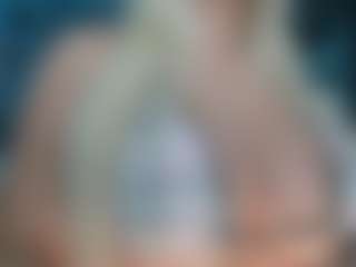 adrianna777's Live Sex Cam Show