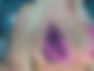 adrianna777's Live Sex Cam Show