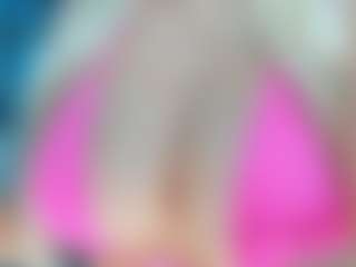 adrianna777's Live Sex Cam Show