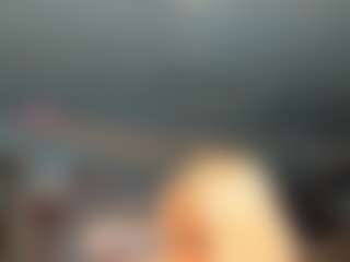 adrianna777's Live Sex Cam Show