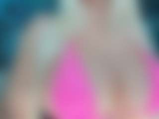 adrianna777's Live Sex Cam Show