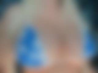 adrianna777's Live Sex Cam Show
