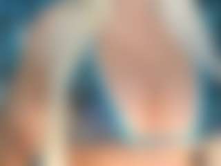 adrianna777's Live Sex Cam Show